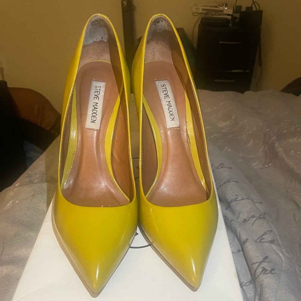 Yellow Pumps